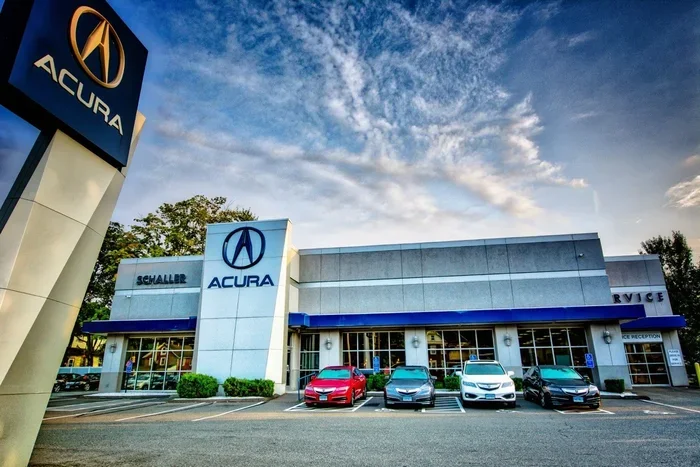Can I Take My Acura to a Honda Dealership for Service