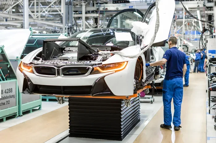 Can You Custom Order a BMW And Build Your Dream Car