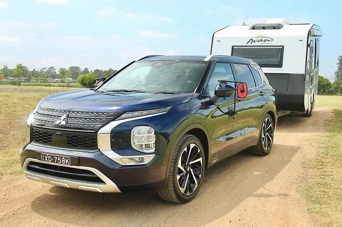 Can a Mitsubishi Outlander Tow a Camper Without Issues