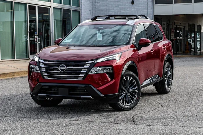 Nissan Rogue SL Versus Platinum Trim Level Comparison