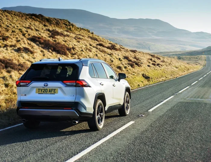 Can a RAV4 Go 300 Miles Without Ever Stopping for Gas